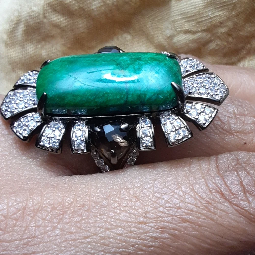 925 Green Corundum (Sapphire), White Zircons & Smoky Quartz. - Picture 13 of 15